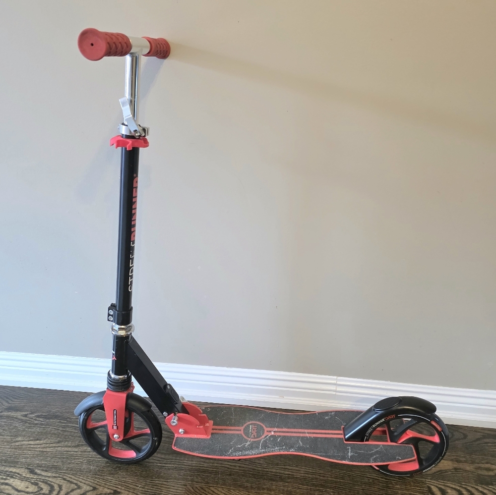 Street Runner Dart – Cruising scooter with 200mm Premium Wheels Kids